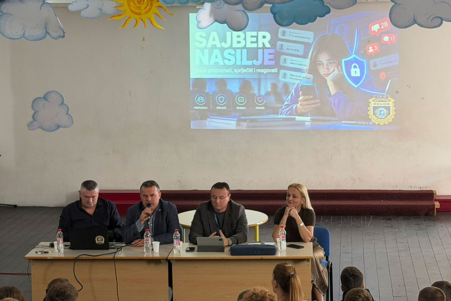 sajber-nasilje-daso-pavicic-predavanje